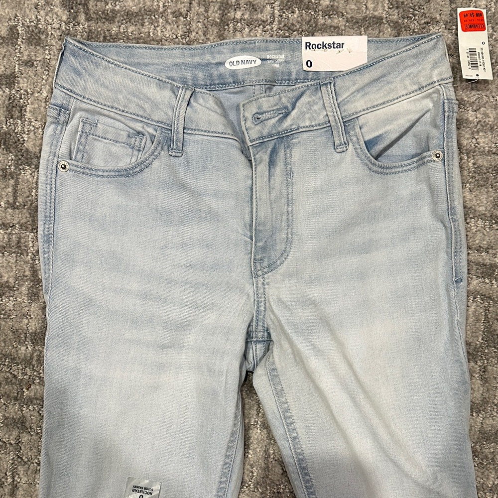 Old Navy Rockstar High-Rise Skinny Jeans - Light Blue Wash